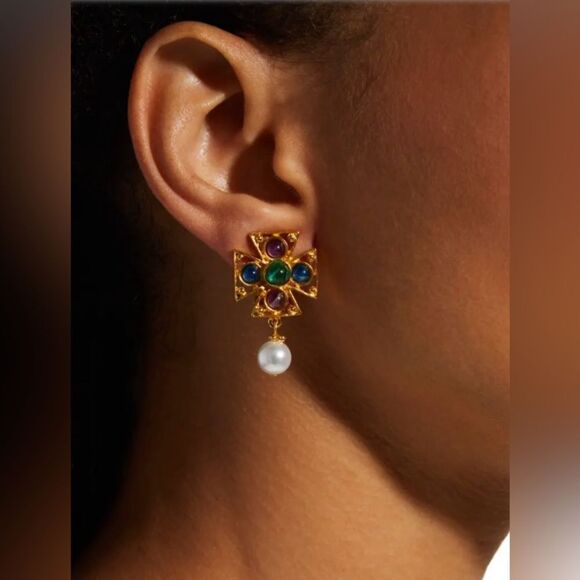 Vintage style earrings A313 - Picture 1 of 5